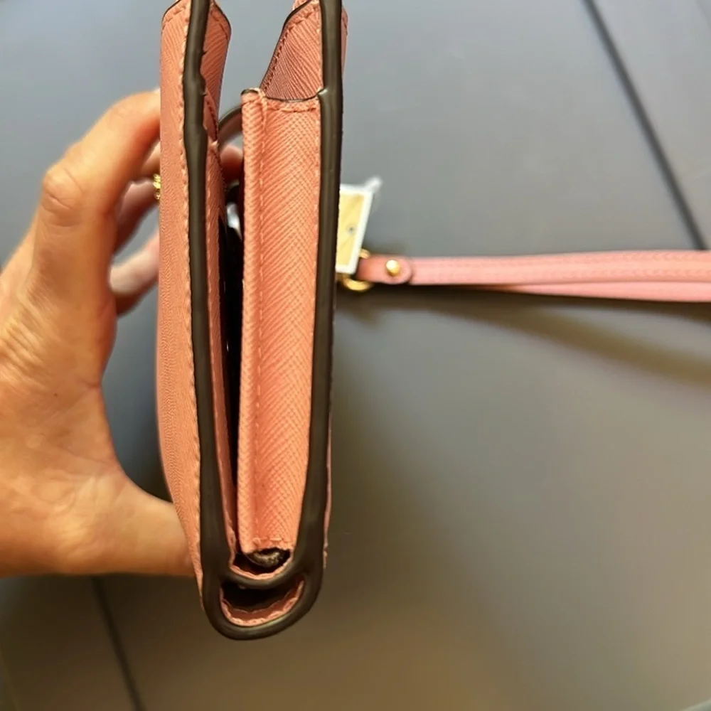 Michael Kors jet set travel primrose